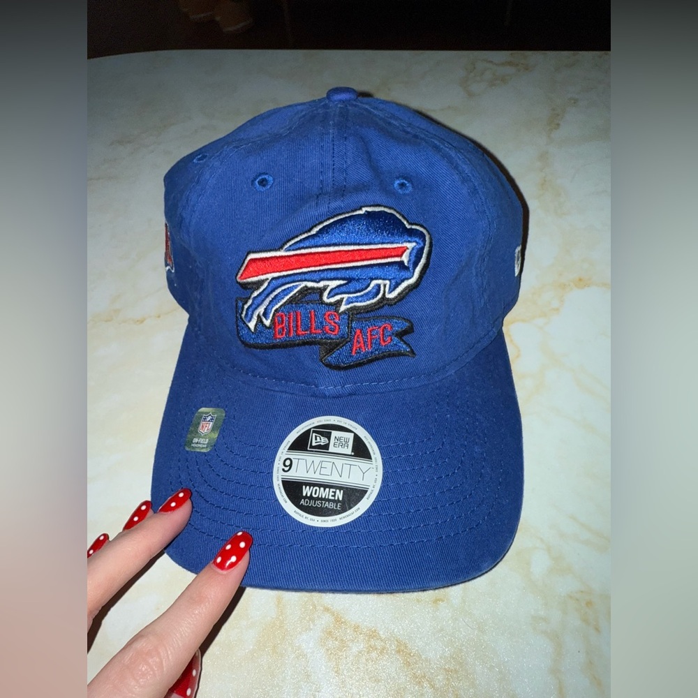 NWT Buffalo Bills Women’s Adjustable Cap